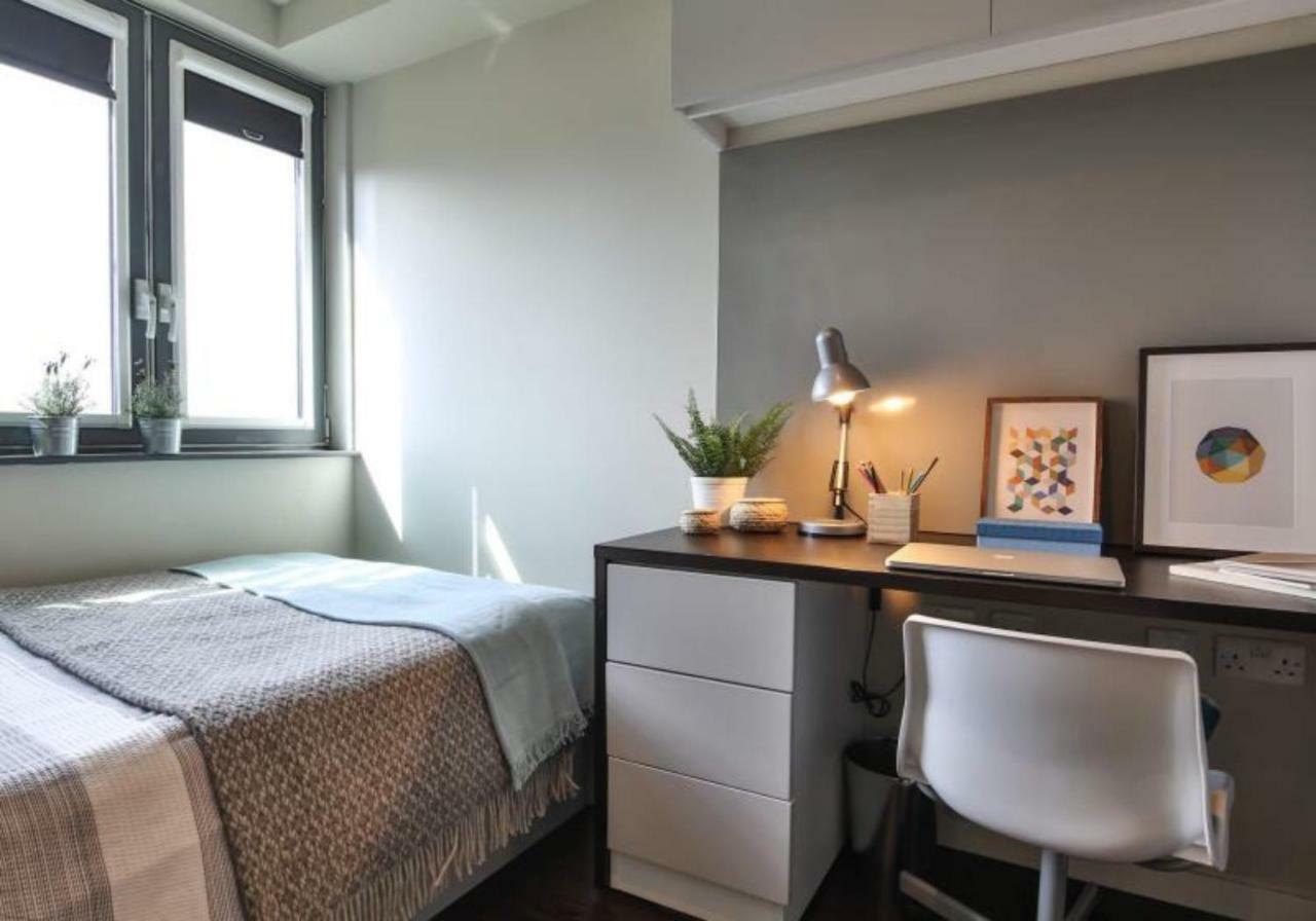 Hashtag South Bank Campus Accommodation Лондон Екстер'єр фото