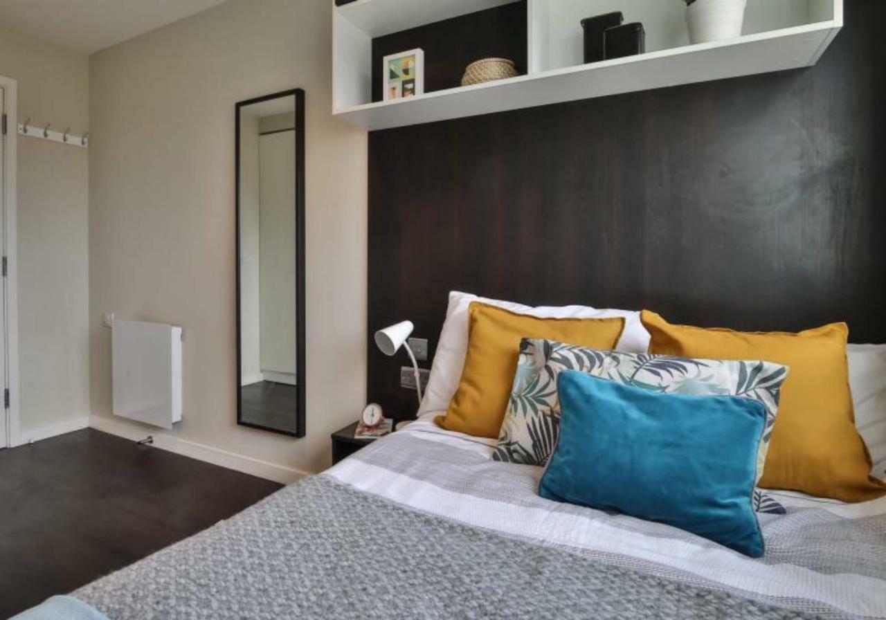 Hashtag South Bank Campus Accommodation Лондон Екстер'єр фото