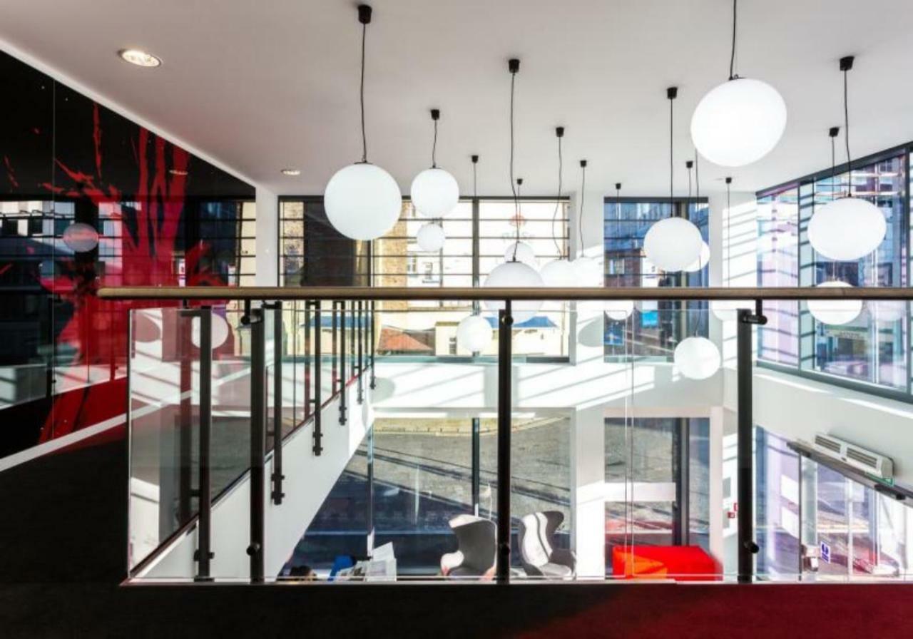 Hashtag South Bank Campus Accommodation Лондон Екстер'єр фото