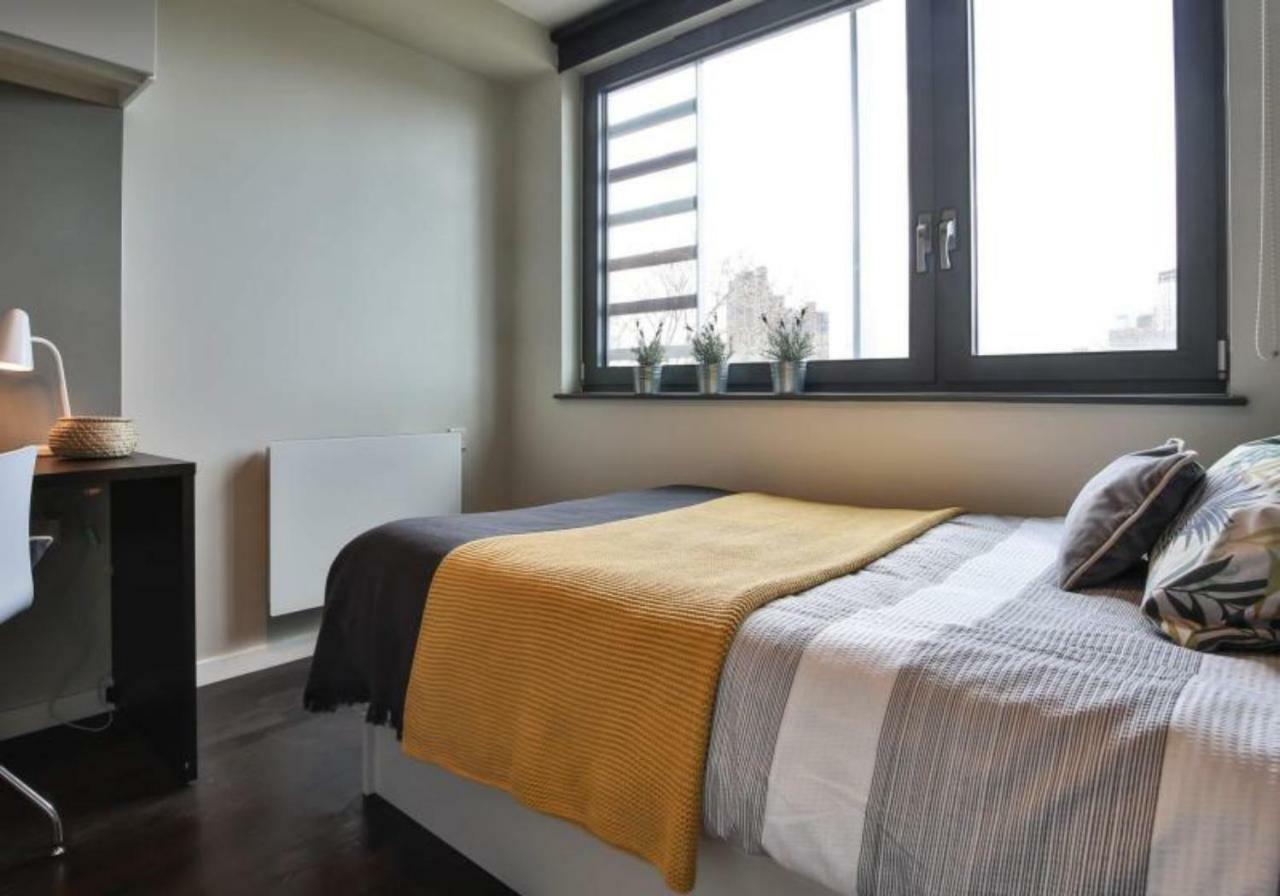 Hashtag South Bank Campus Accommodation Лондон Екстер'єр фото