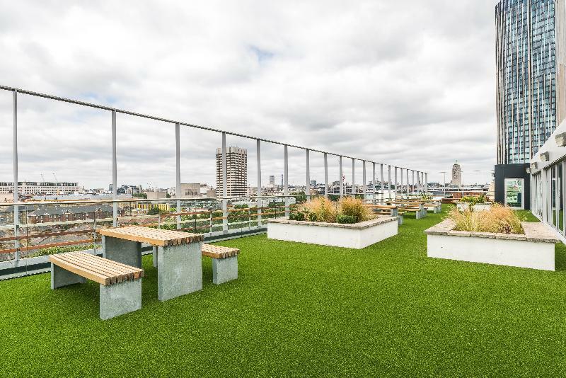 Hashtag South Bank Campus Accommodation Лондон Екстер'єр фото